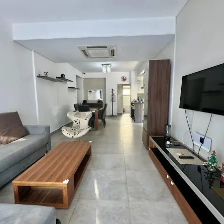 Sophisticated 2br With Pool & Terrace Views Limassol